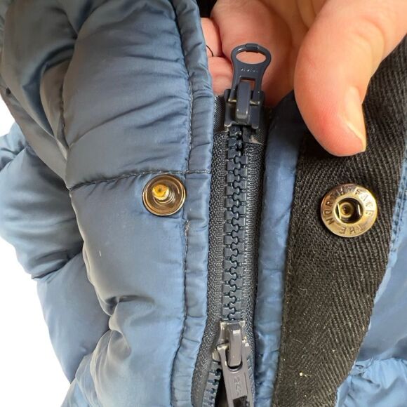 The North Face Down Puffer Jacket Women Blue Long Quilted Parka Small FLAWED - Picture 9 of 16